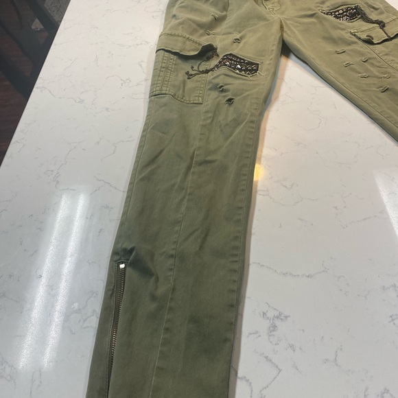 Green size 10 pants - Picture 4 of 8